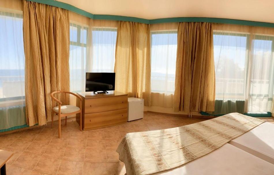 Hotel Arabella Beach Албена Екстер'єр фото
